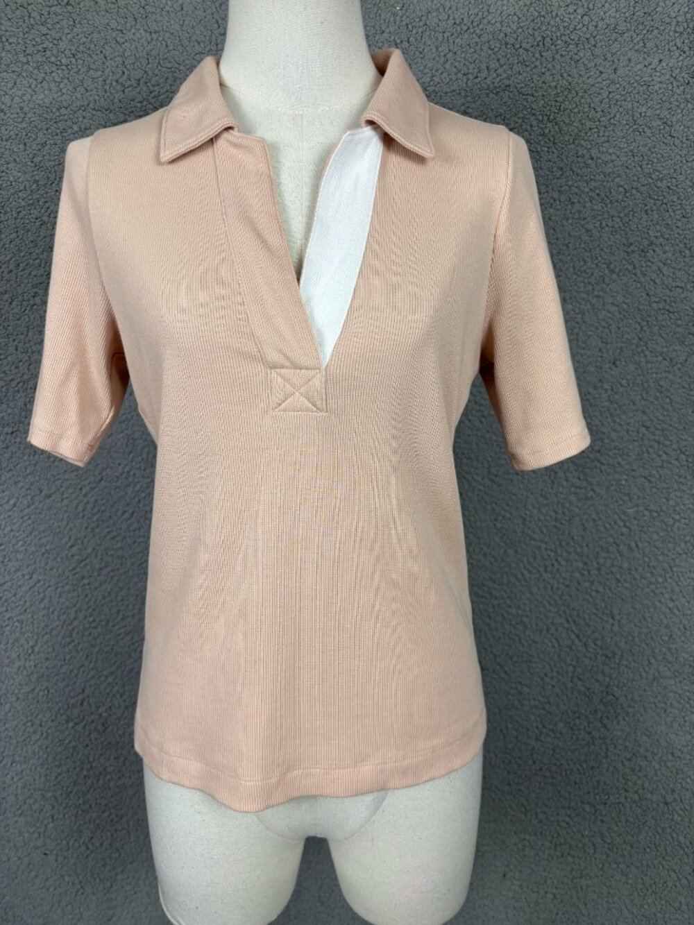 On 34th Women's Elbow-Sleeve Ribbed Polo Top, Chai- Size Small New With Tags.